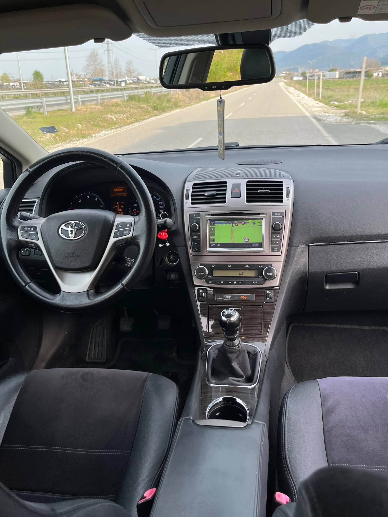 Toyota Avensis 2.2 D4D | Mobile.bg � ����������� 8