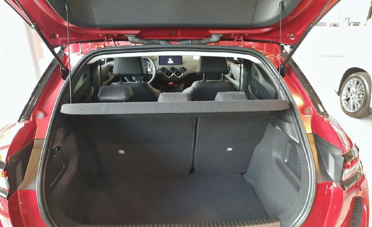 DS DS 3 НОВ!/OPERA/156HP/CAM/HUD/KLESS/FWD/BSA/LED/920f - изображение 7