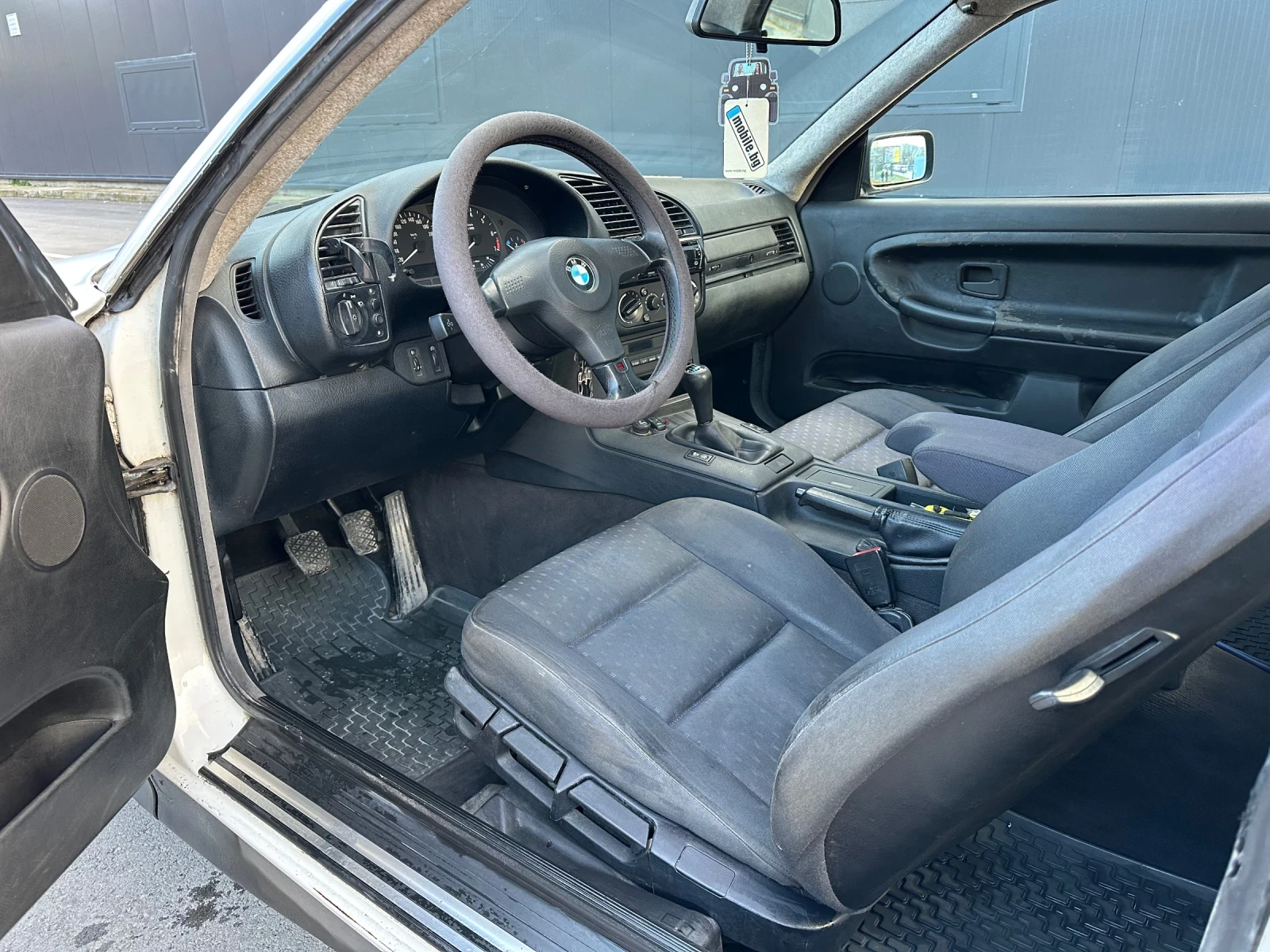 BMW 320 2.0i Coupe M50B20 - изображение 9