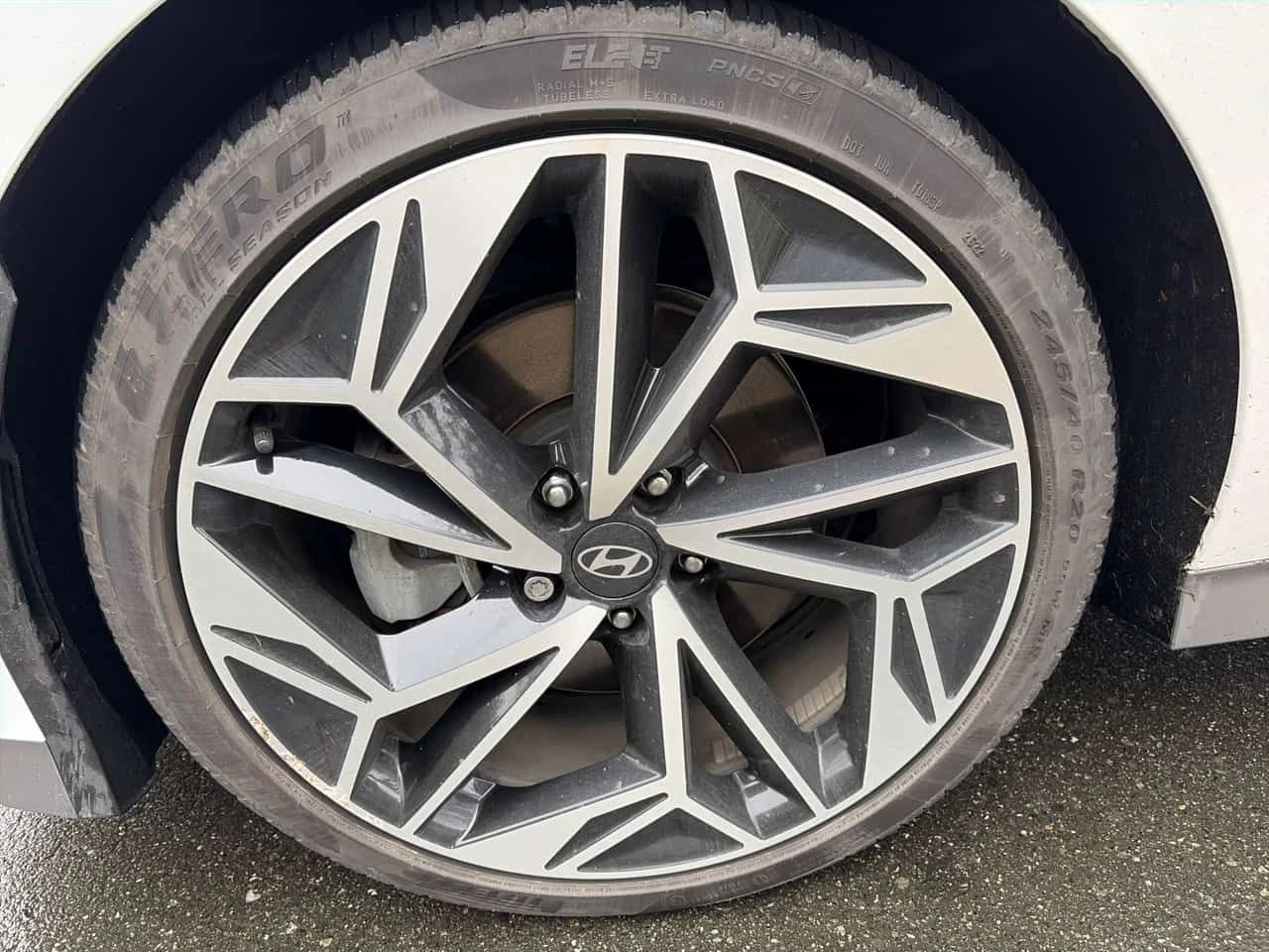 Hyundai Ioniq 6 * Preferred AWD Long Range w/Ultimate Pkg * PANO* , снимка 12 - Автомобили и джипове - 53918198