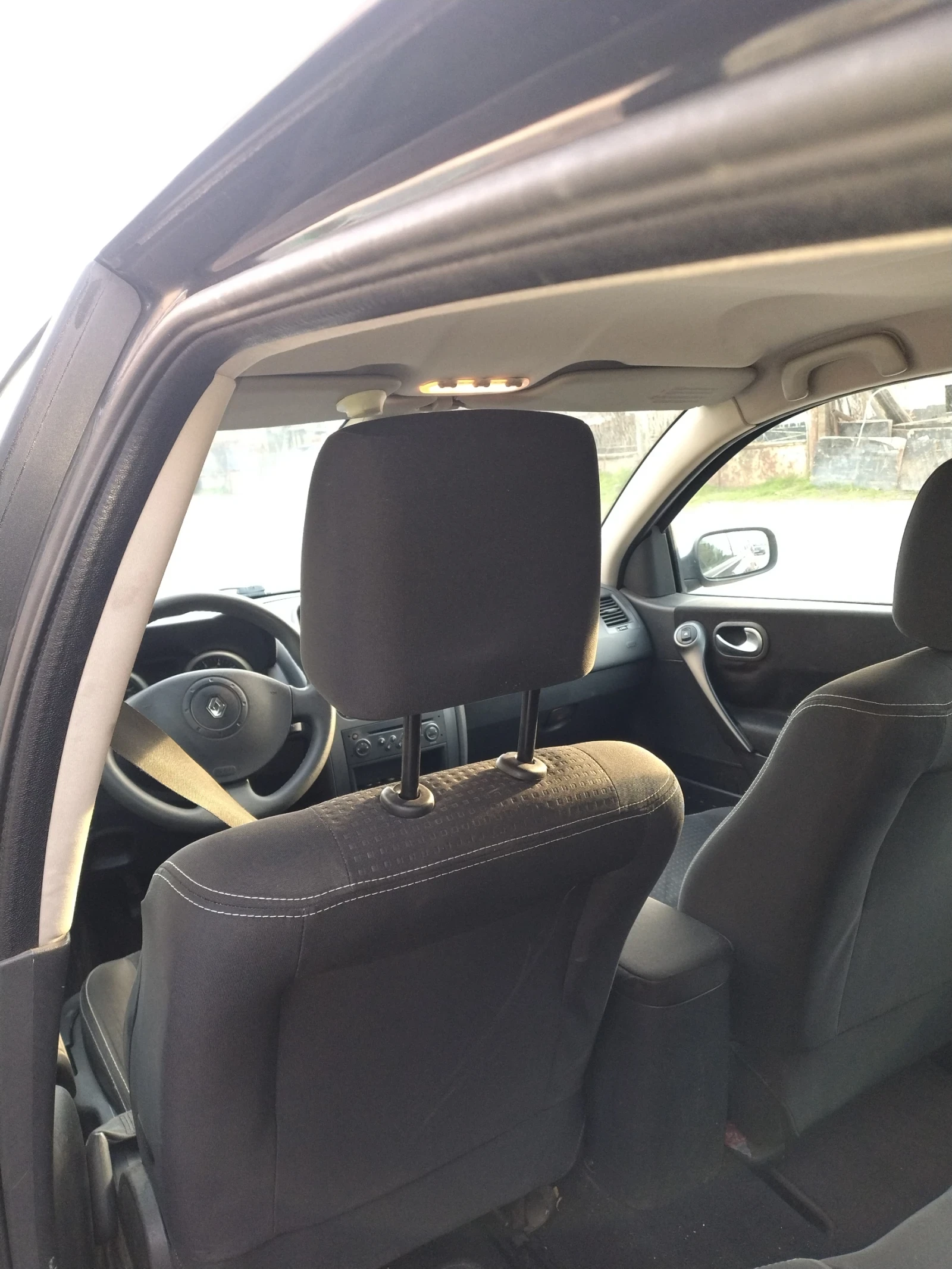 Renault Megane, снимка 7 - Автомобили и джипове - 53937880