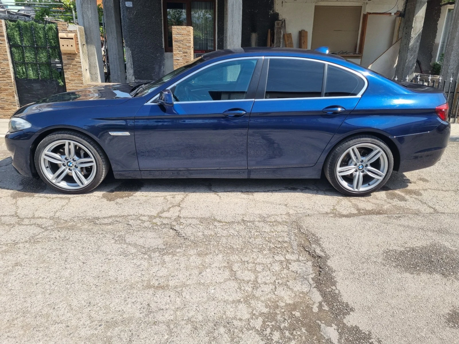 BMW 530 xDrive 258 ��  | Mobile.bg � ����������� 2