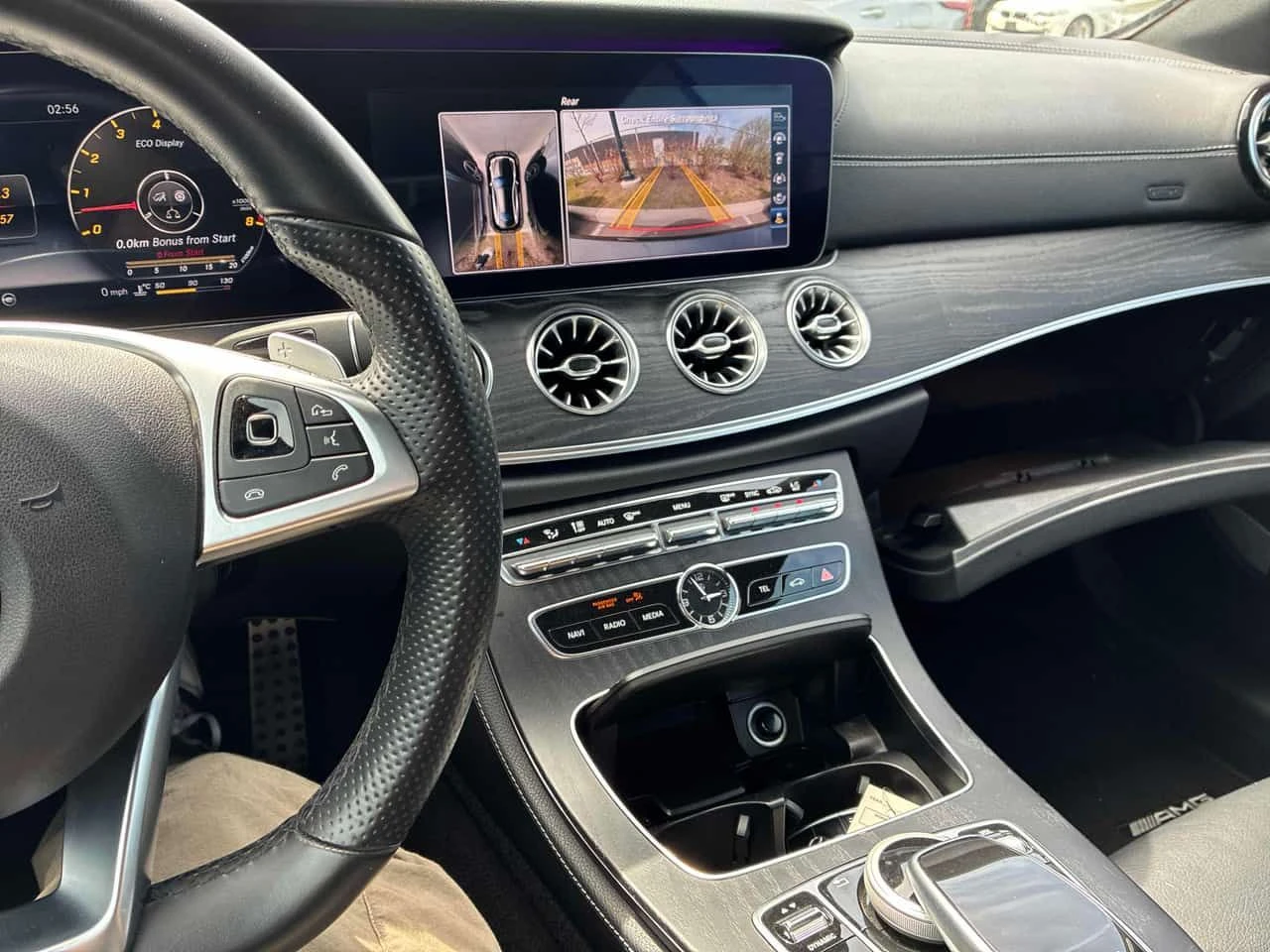 Mercedes-Benz E 400 4MATIC Coupe  CARFAX, снимка 9 - Автомобили и джипове - 54663345