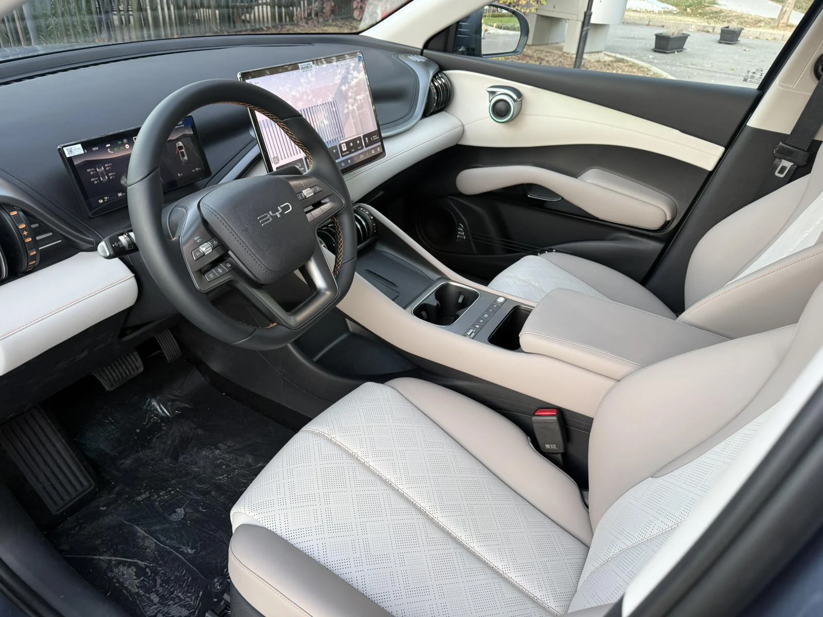 BYD Atto3 EVO Design 74.8 kWh ���������� ������ ������� | Mobile.bg � ����������� 12