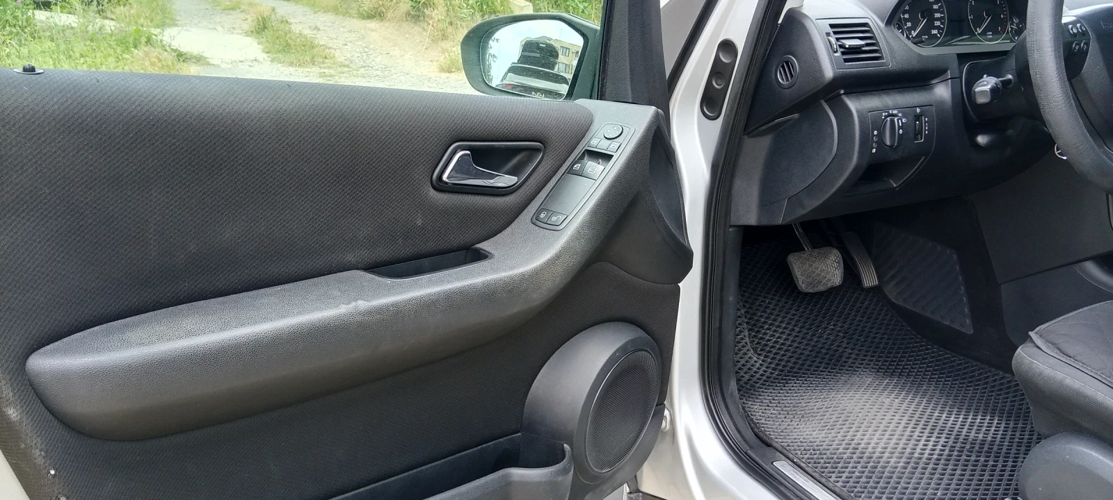 Mercedes-Benz 150 A150, снимка 11 - Автомобили и джипове - 54886173