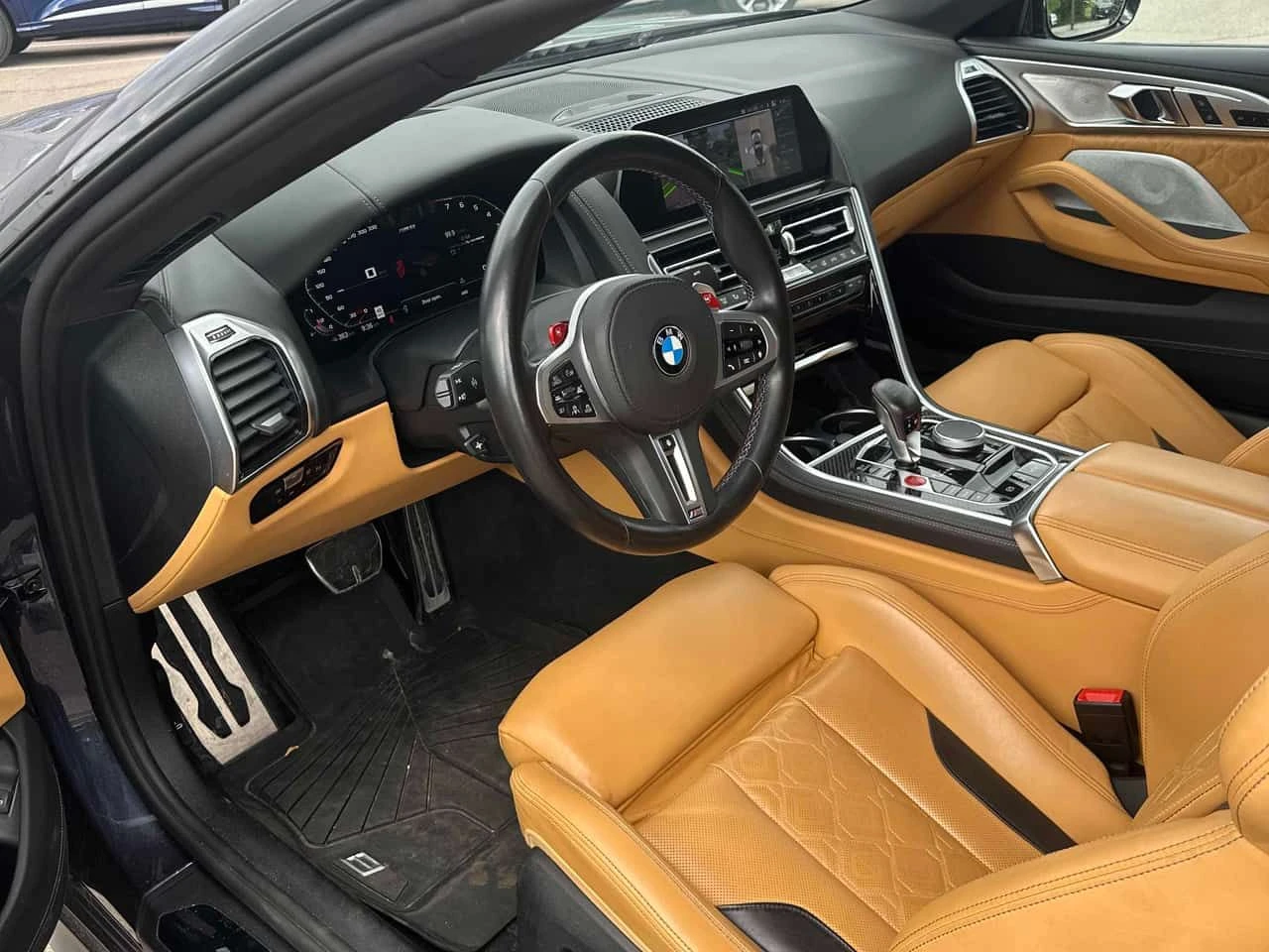 BMW M8 Cabriolet\B&W\HUD\360\, снимка 7 - Автомобили и джипове - 54894254
