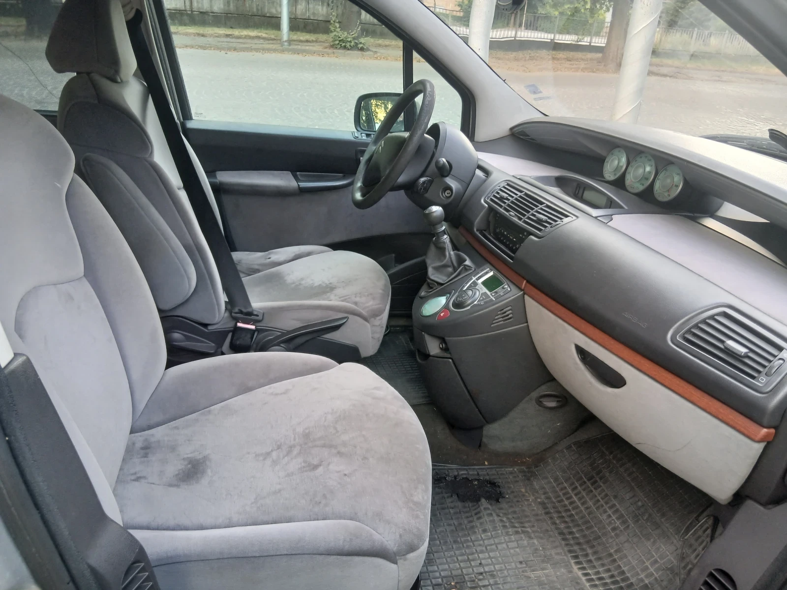 Citroen C8 2.2 HDI, снимка 7 - Автомобили и джипове - 55093241