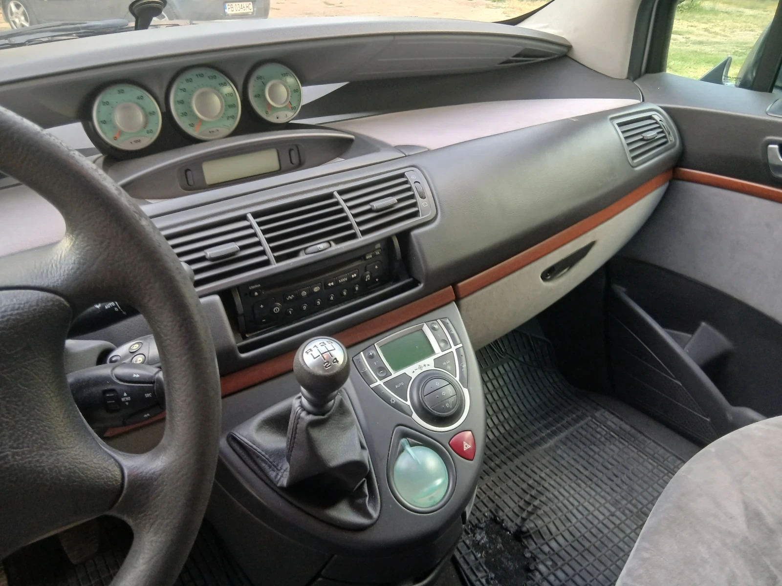 Citroen C8 2.2 HDI, снимка 5 - Автомобили и джипове - 55093241
