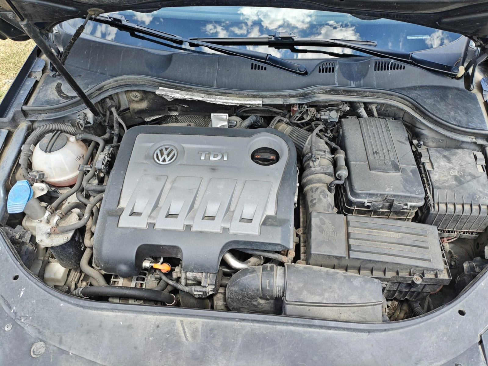 VW Passat, снимка 5 - Автомобили и джипове - 55261411
