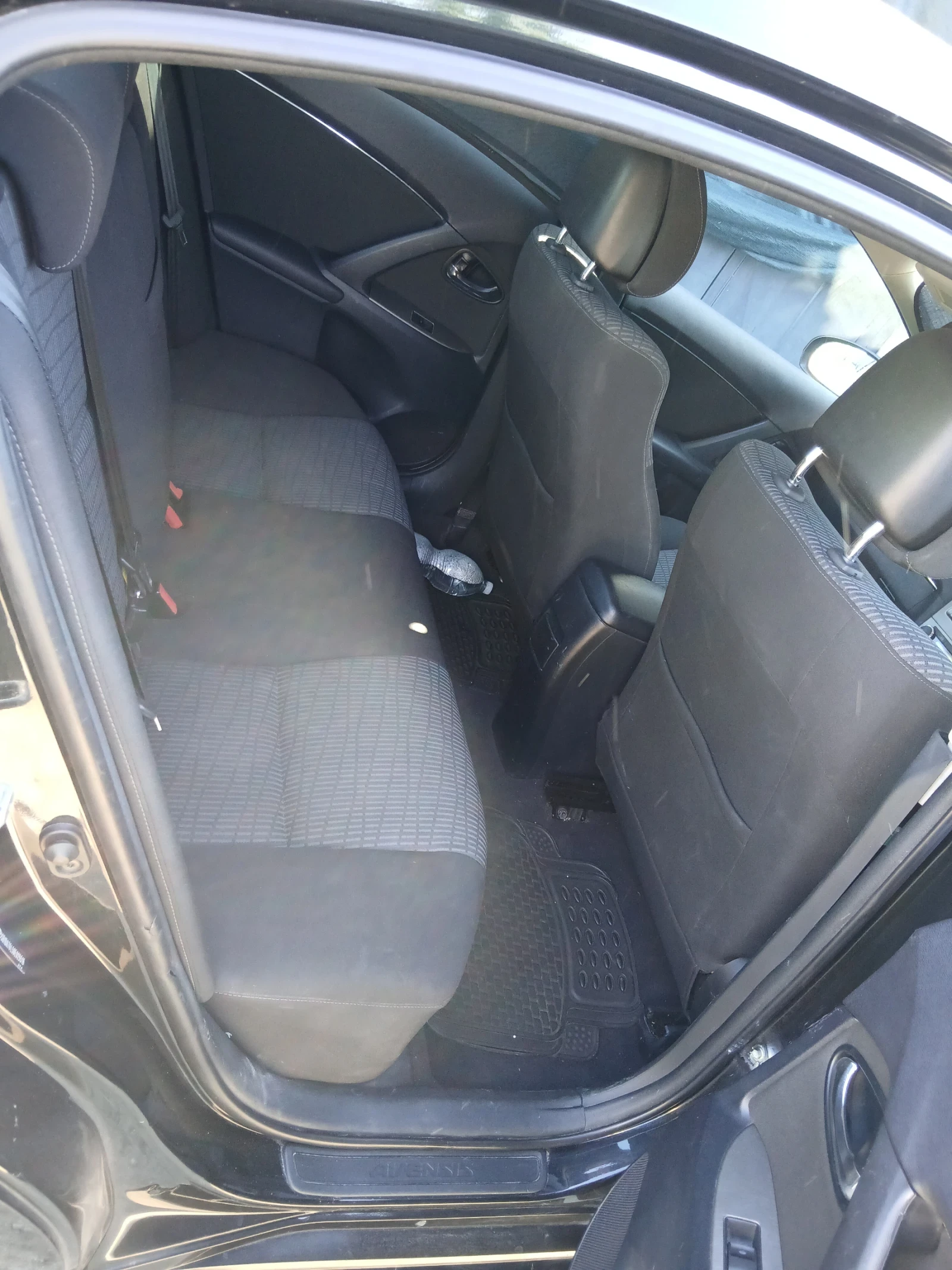 Toyota Avensis | Mobile.bg � ����������� 7
