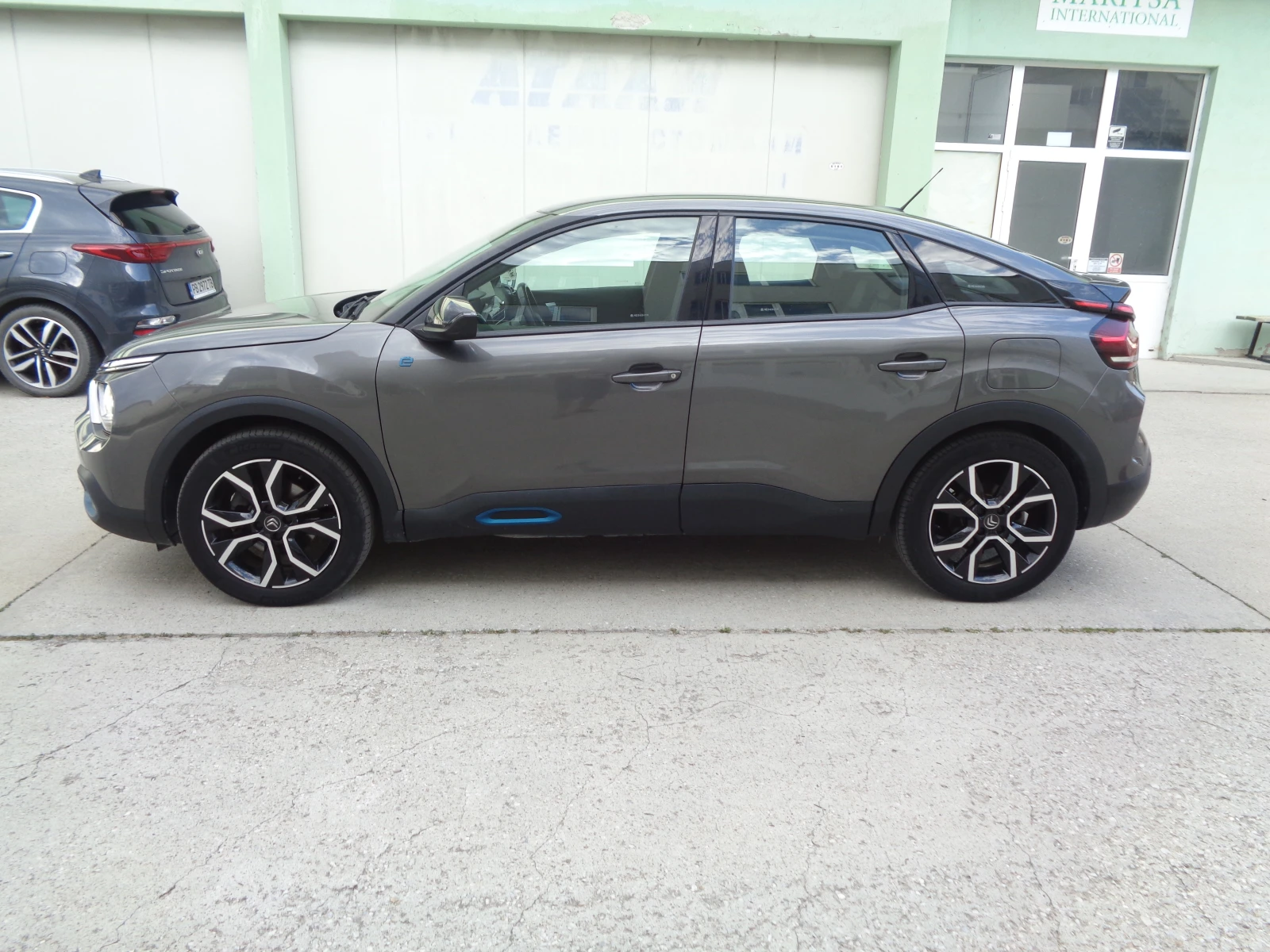 Citroen C4 E-C4-FEEL PACK-50KWh-136PS-BARTER-LIZING, снимка 6 - Автомобили и джипове - 55595925