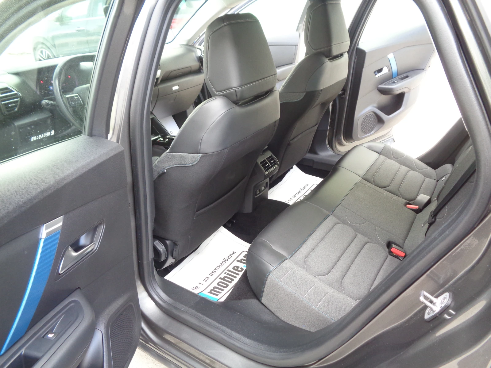 Citroen C4 E-C4-FEEL PACK-50KWh-136PS-BARTER-LIZING, снимка 11 - Автомобили и джипове - 55595925