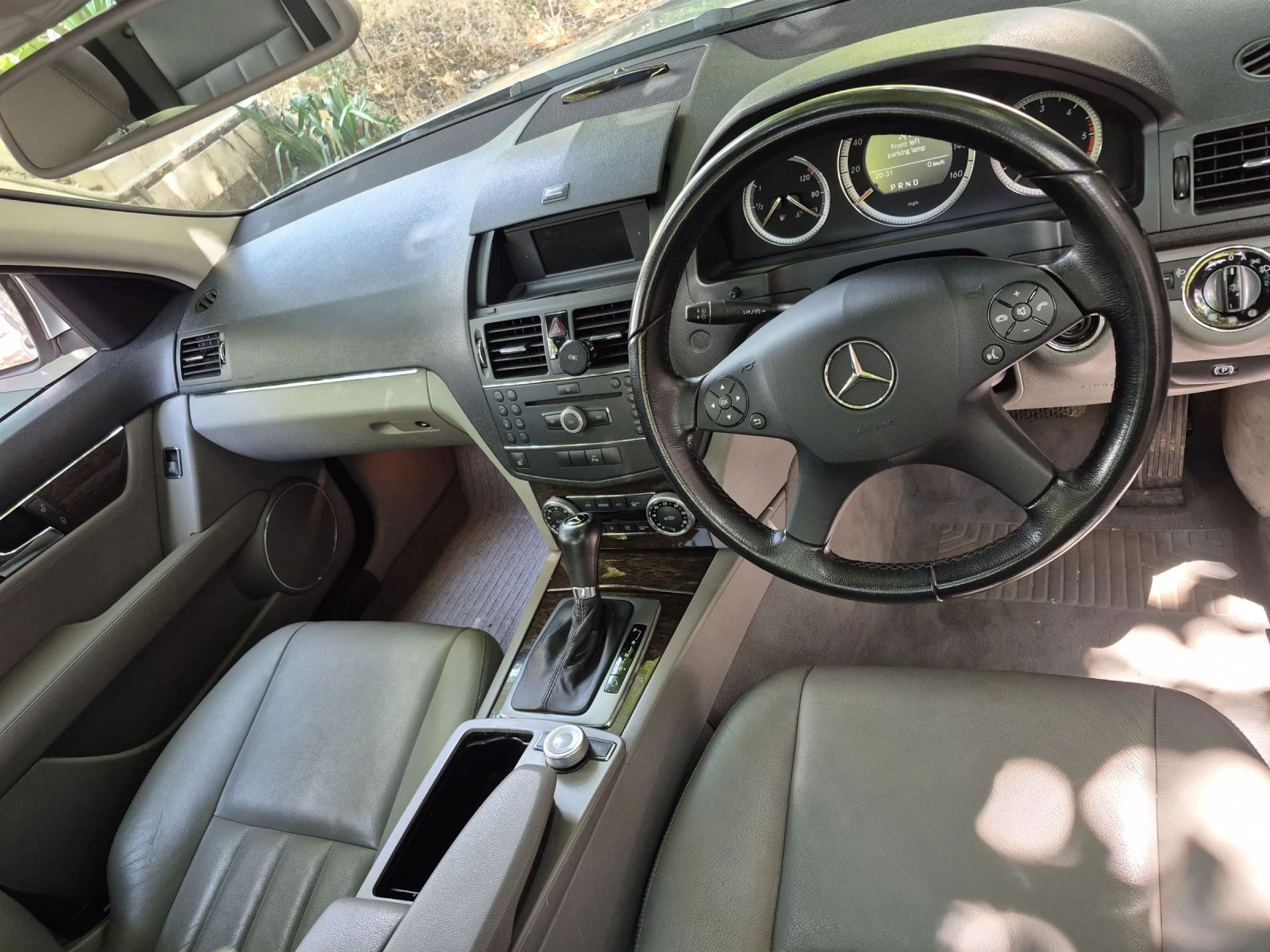 Mercedes-Benz C 320 Elegance, снимка 4 - Автомобили и джипове - 55694338