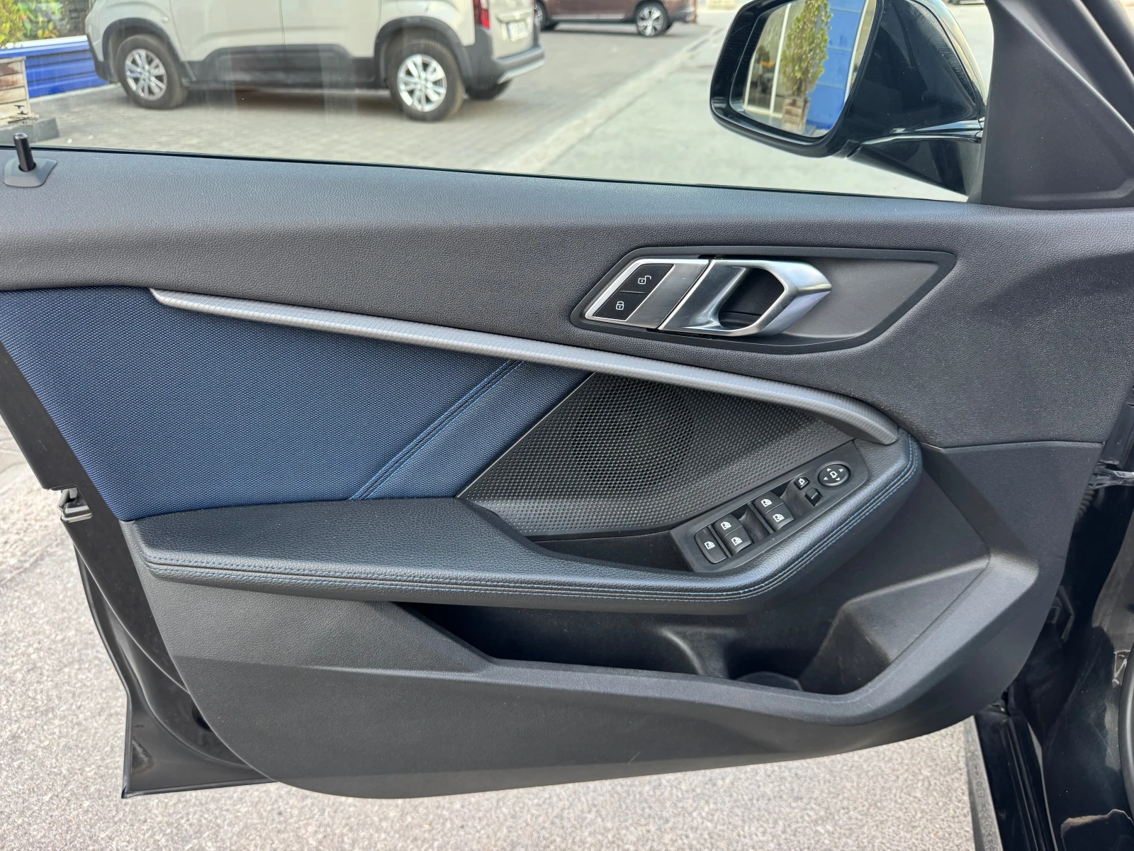 BMW 118 118D 150kc M-sport, снимка 15 - Автомобили и джипове - 55780194