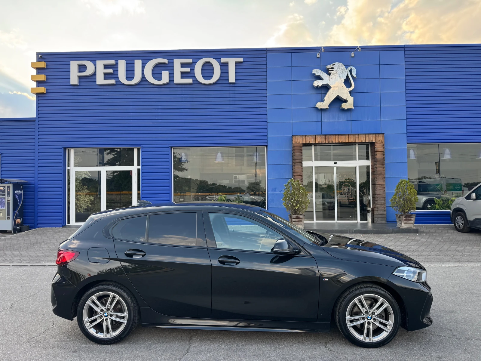BMW 118 118D 150kc M-sport, снимка 6 - Автомобили и джипове - 55780194