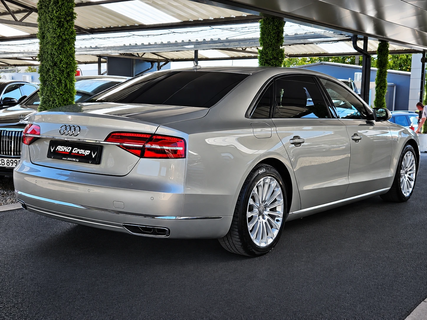 Audi A8 L/МАTRIX/DISTR/HUD/CAMERA/ВАКУУМ/ПОДГРЕВ/ПАМЕТ/LIZ, снимка 5 - Автомобили и джипове - 56117829