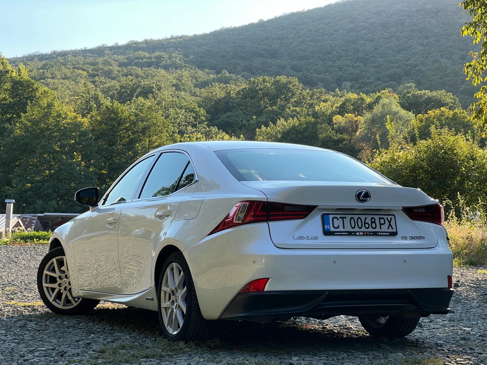 Lexus IS 300 h | Mobile.bg � ����������� 10