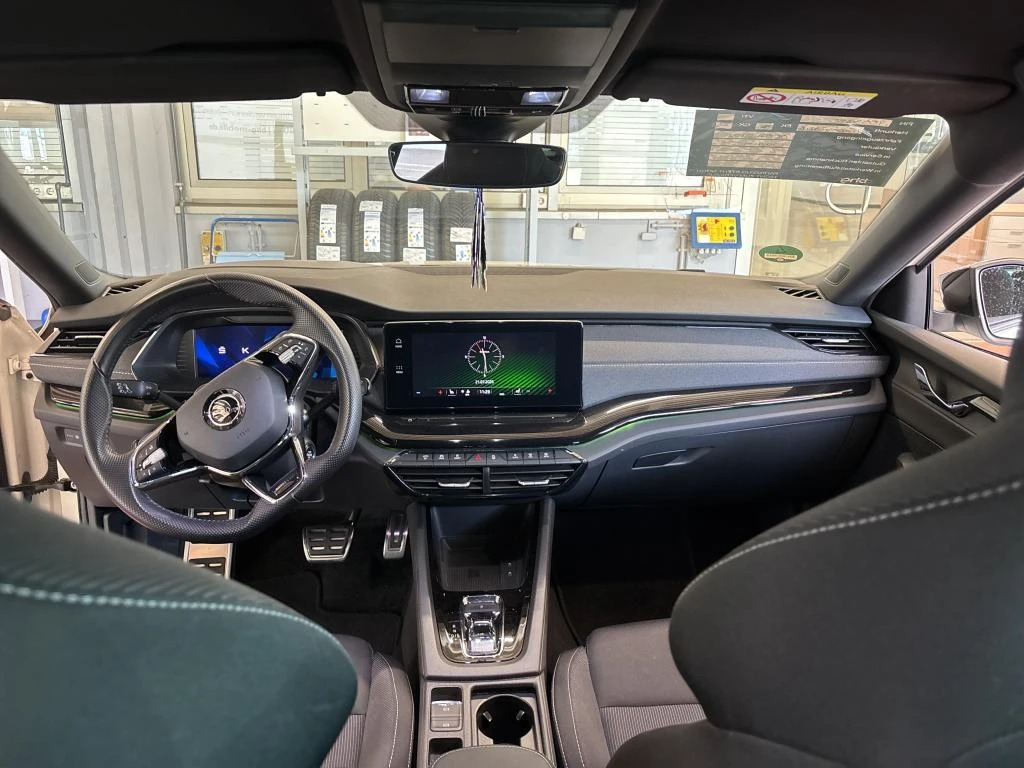 Skoda Octavia 2.0 TDI Sportline Navi HeadUp | Mobile.bg � ����������� 7