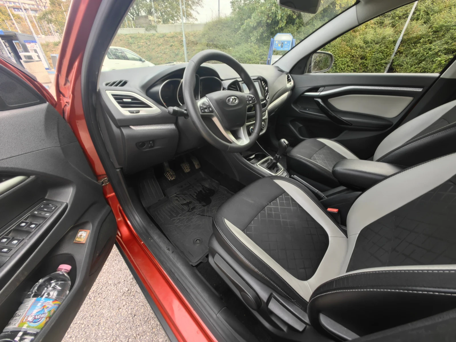 Lada Vesta CROSS 1.6 ������, 106��, �������  | Mobile.bg � ����������� 10