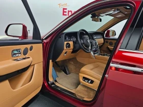 Rolls-Royce Cullinan 6.7 Automatic КРАЙНА ЦЕНА: 265725 EUR, снимка 10