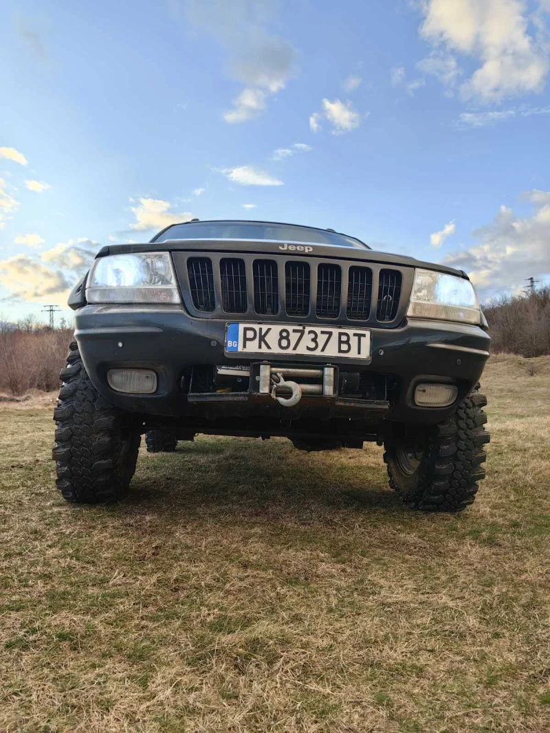 Jeep Cherokee, снимка 2 - Автомобили и джипове - 47985206