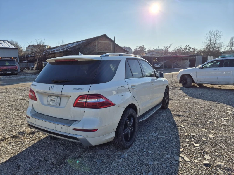 Mercedes-Benz ML 350 AMG-pak, снимка 8 - Автомобили и джипове - 48754266