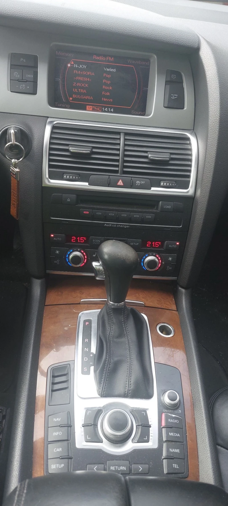 Audi Q7 4.2 TDI, снимка 8 - Автомобили и джипове - 51523865