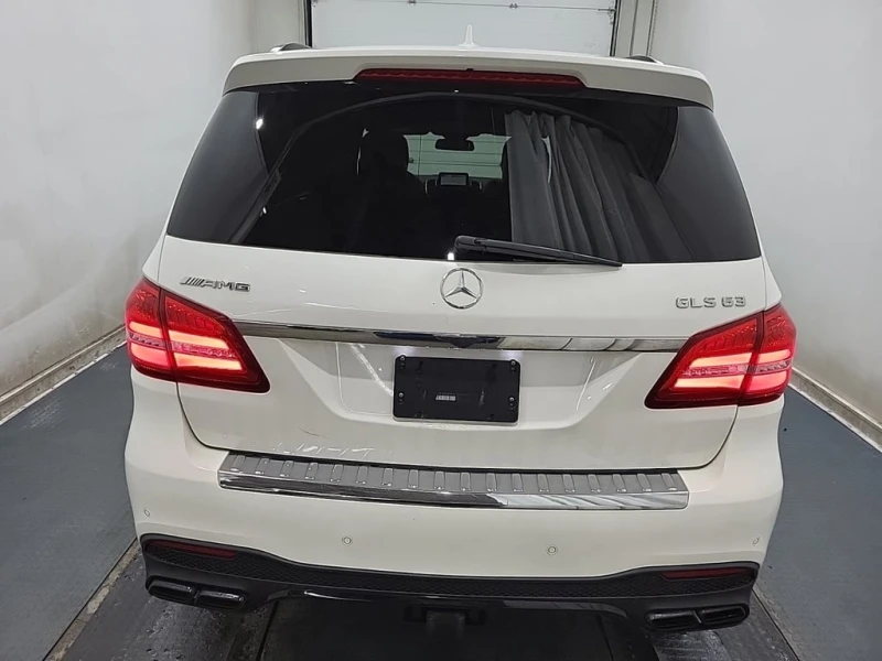 Mercedes-Benz GLS 63 AMG CARFAX, снимка 6 - Автомобили и джипове - 52630653