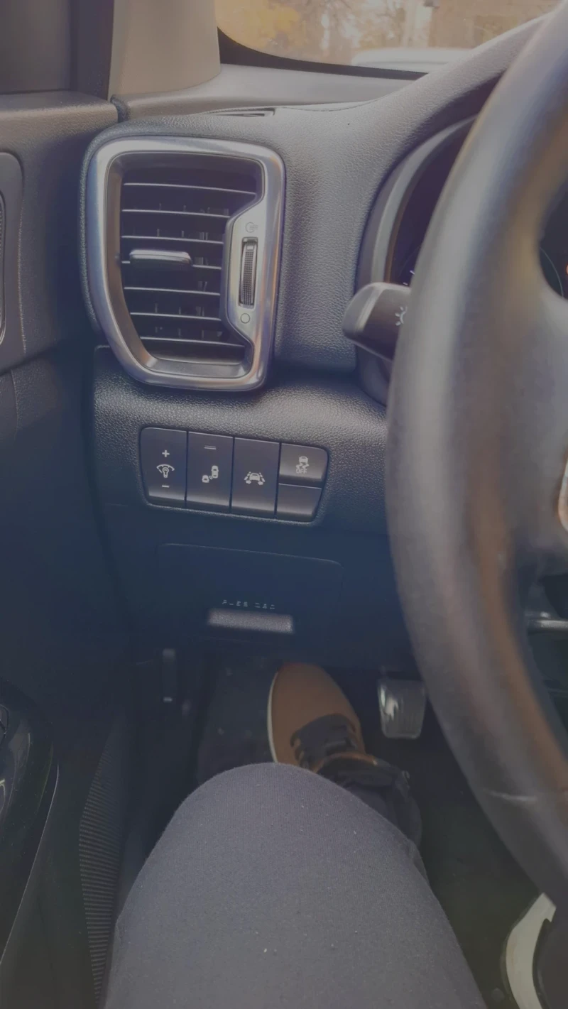 Kia Sportage 4, снимка 8 - Автомобили и джипове - 53140647