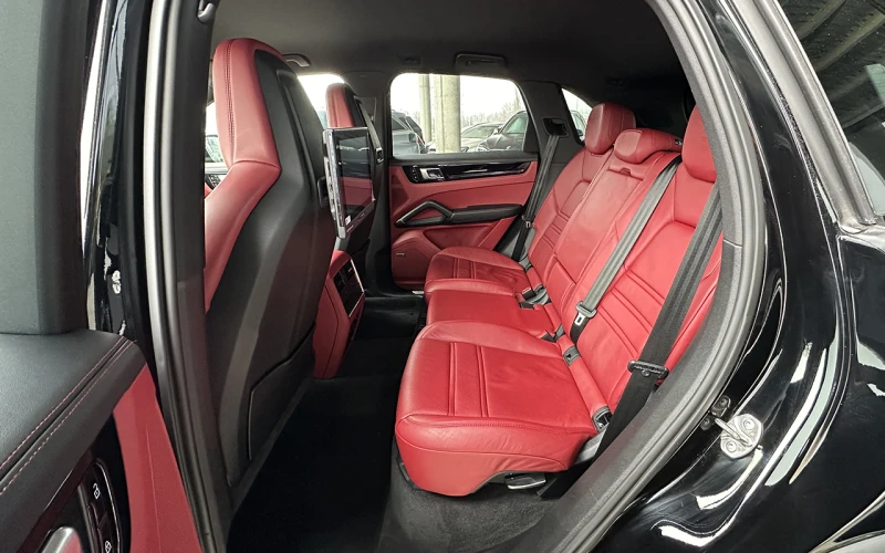 Porsche Cayenne E-Hybrid, снимка 7 - Автомобили и джипове - 53234966