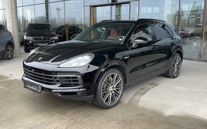 Porsche Cayenne E-Hybrid, снимка 2 - Автомобили и джипове - 53234966
