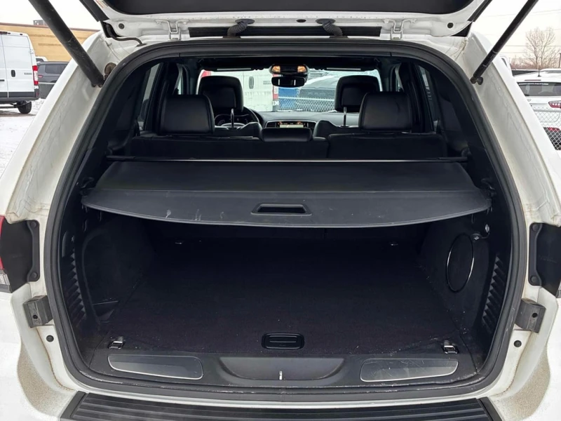 Jeep Grand cherokee / Limited X / DISTRONIC / PANO / ПОДГРЕВИ / CARFAX, снимка 11 - Автомобили и джипове - 53336817