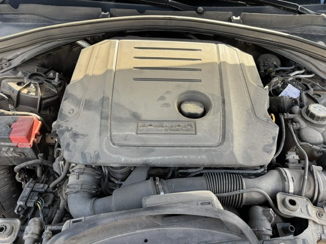 Jaguar F-PACE R SPORT, снимка 5 - Автомобили и джипове - 53588006