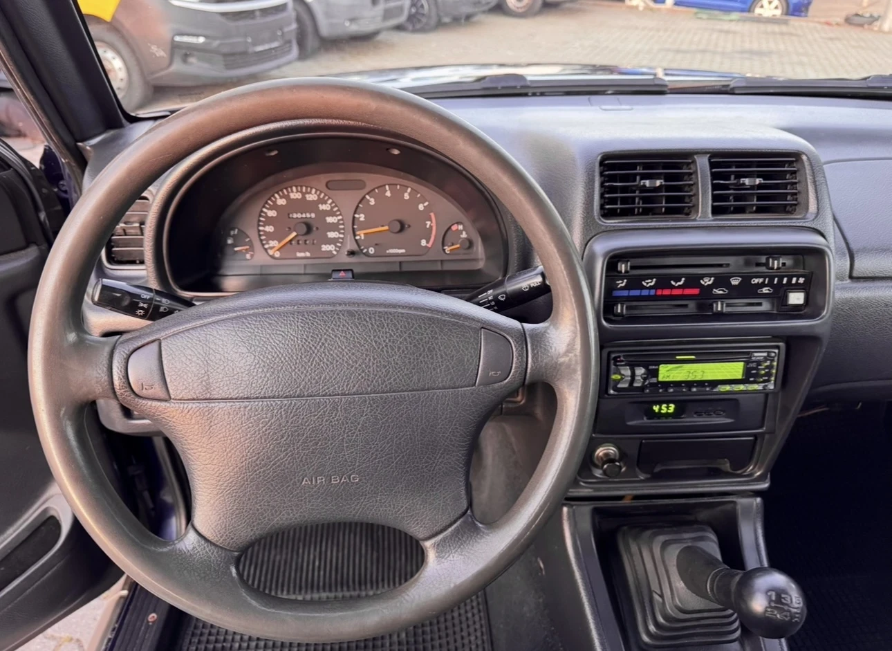 Suzuki Vitara 2.0i V6 / 4х4 / Климатик / Ел.пакет - изображение 6