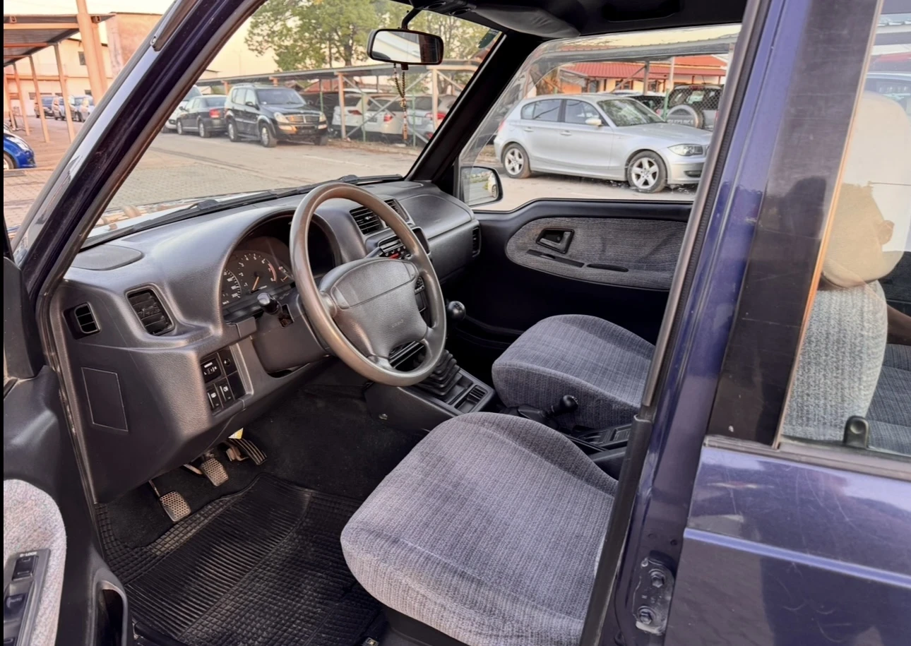 Suzuki Vitara 2.0i V6 / 4х4 / Климатик / Ел.пакет - изображение 5