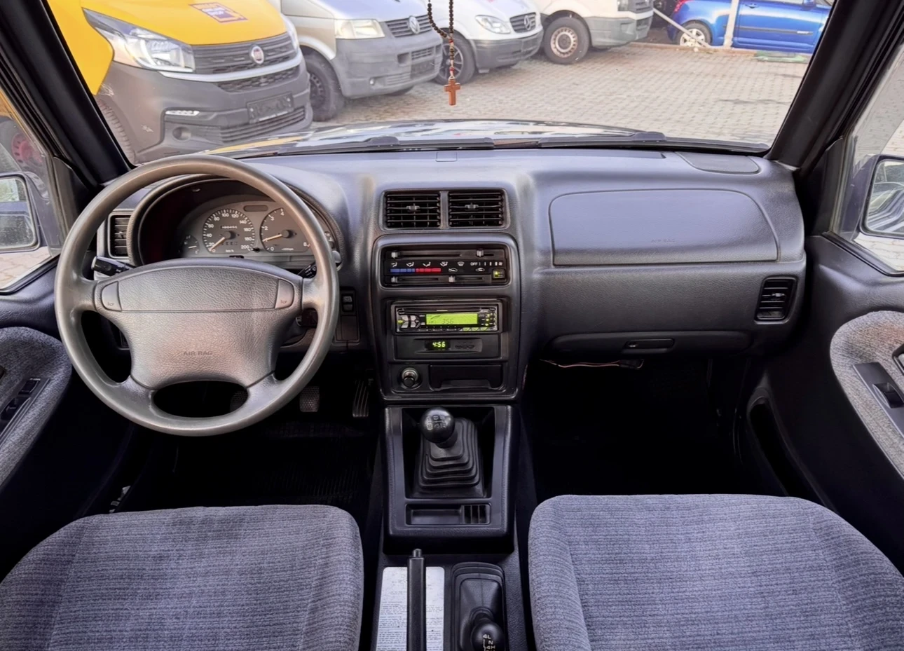 Suzuki Vitara 2.0i V6 / 4х4 / Климатик / Ел.пакет - изображение 10