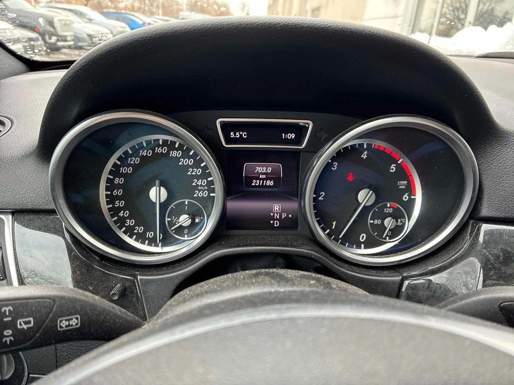 Mercedes-Benz ML * 350 BlueTEC * CARFAX *    | Mobile.bg   8