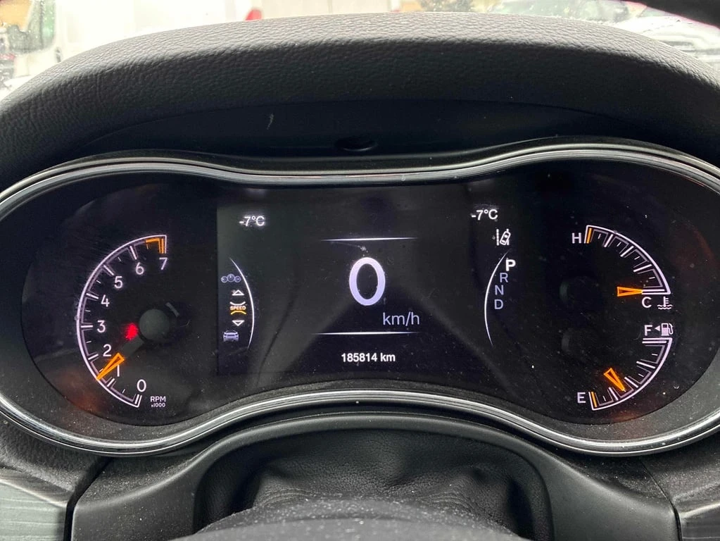 Jeep Grand cherokee / Limited X / DISTRONIC / PANO / �������� / CARFAX | Mobile.bg � ����������� 8