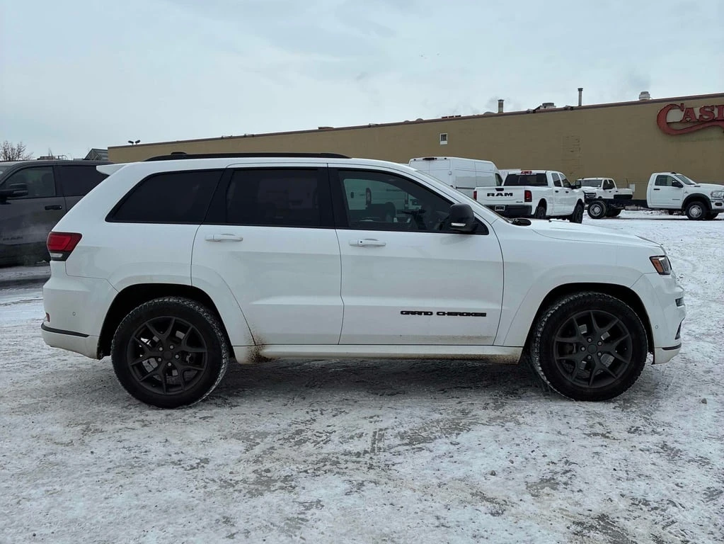 Jeep Grand cherokee / Limited X / DISTRONIC / PANO / �������� / CARFAX | Mobile.bg � ����������� 3