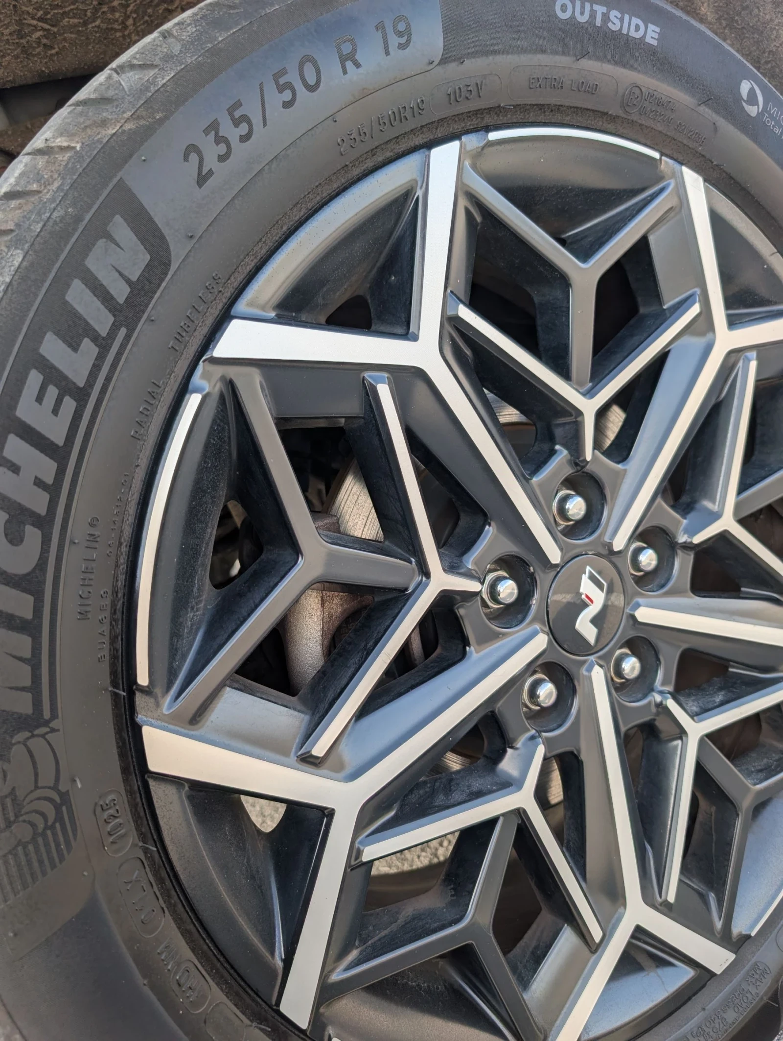 Hyundai Tucson 1.6T Hybrid N-LINE, снимка 16 - Автомобили и джипове - 53496340