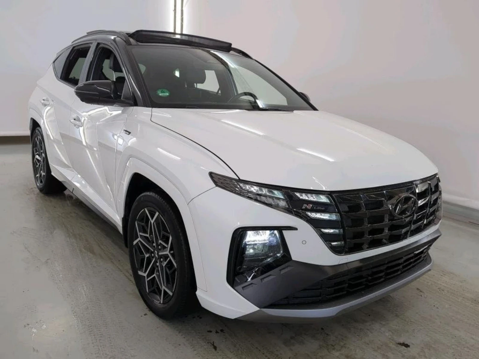 Hyundai Tucson 1.6T Hybrid N-LINE, снимка 13 - Автомобили и джипове - 53496340