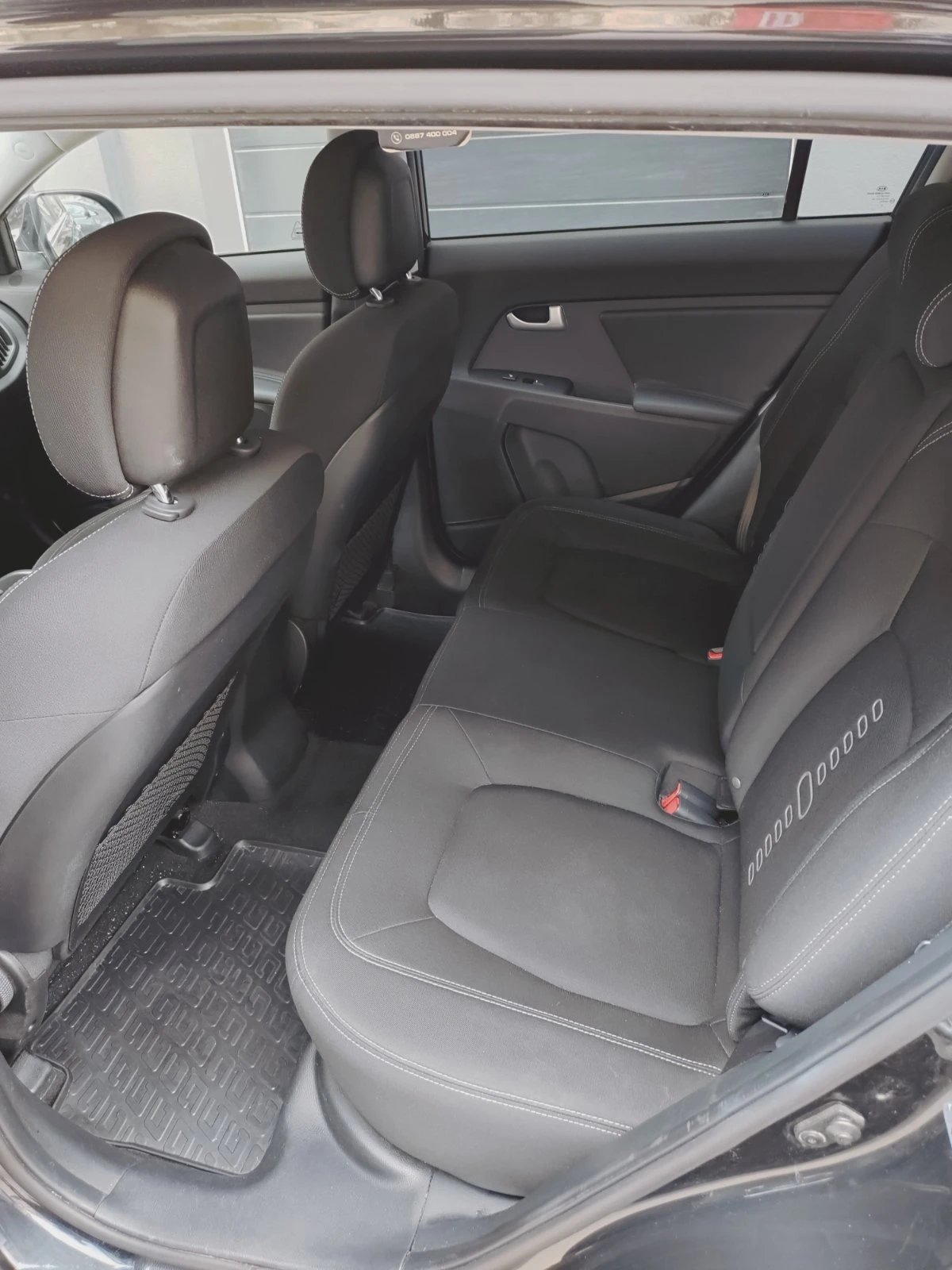 Kia Sportage 1.6GDI, снимка 9 - Автомобили и джипове - 54195265