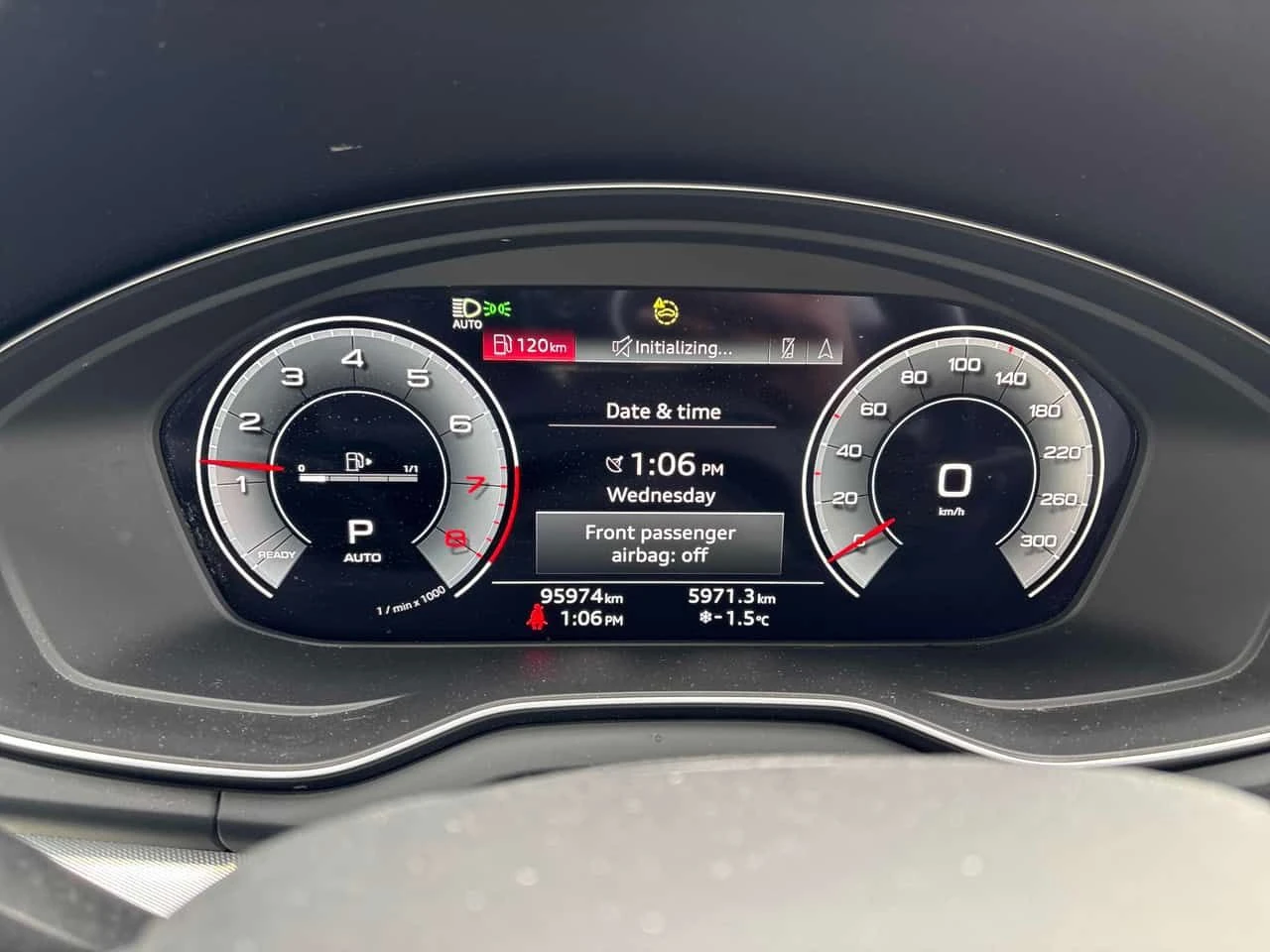 Audi Q5 * Progressiv * ПОДГРЕВИ* KEYLESS* CARFAX, снимка 8 - Автомобили и джипове - 54197322