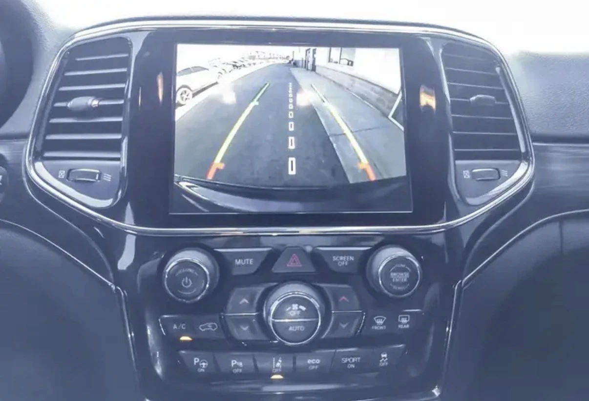 Jeep Grand cherokee Limited X * 5.7 HEMI * AWD * Keyless * Цена до БГ , снимка 8 - Автомобили и джипове - 54371366