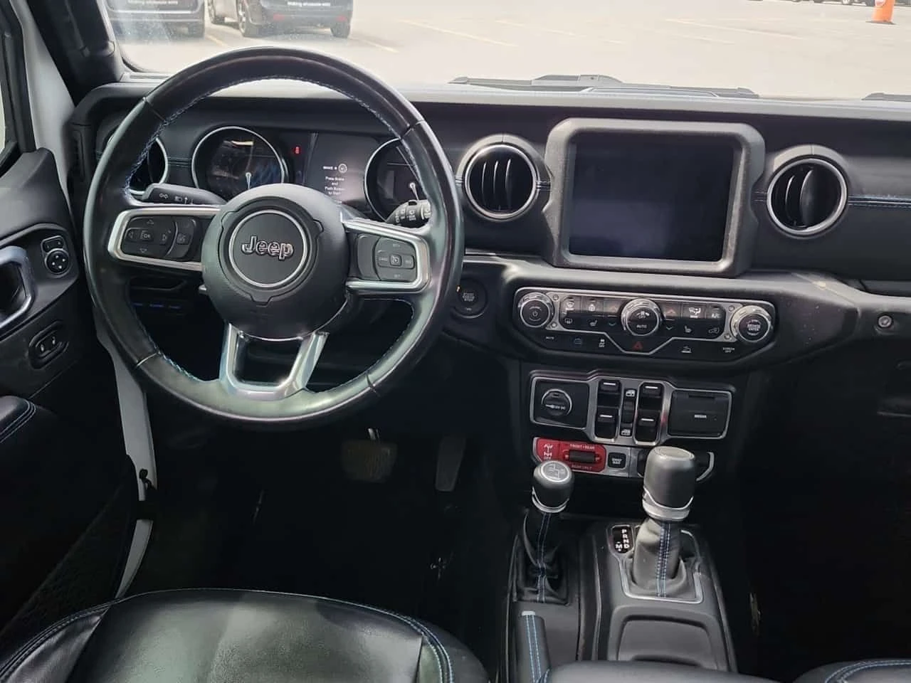 Jeep Wrangler UNLIMITED RUBICON| ПОДГРЕВИ| ПАНО| 2 КЛЮЧА| , снимка 10 - Автомобили и джипове - 54820834