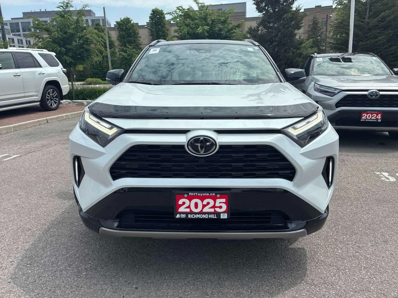 Toyota Rav4 * Hybrid XSE * CARFAX * БЕЗ ПЪРВОНАЧАЛНА ВНОСКА, снимка 6 - Автомобили и джипове - 54859890