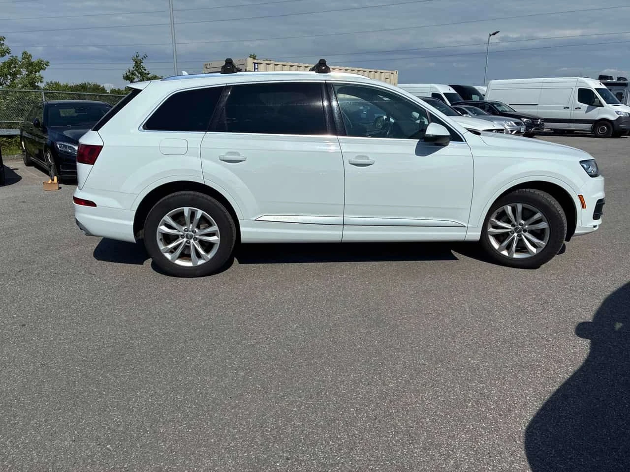Audi Q7 * Progressiv * CARFAX * ОБДУХВАНЕ * 7 МЕСТА, снимка 3 - Автомобили и джипове - 54948204