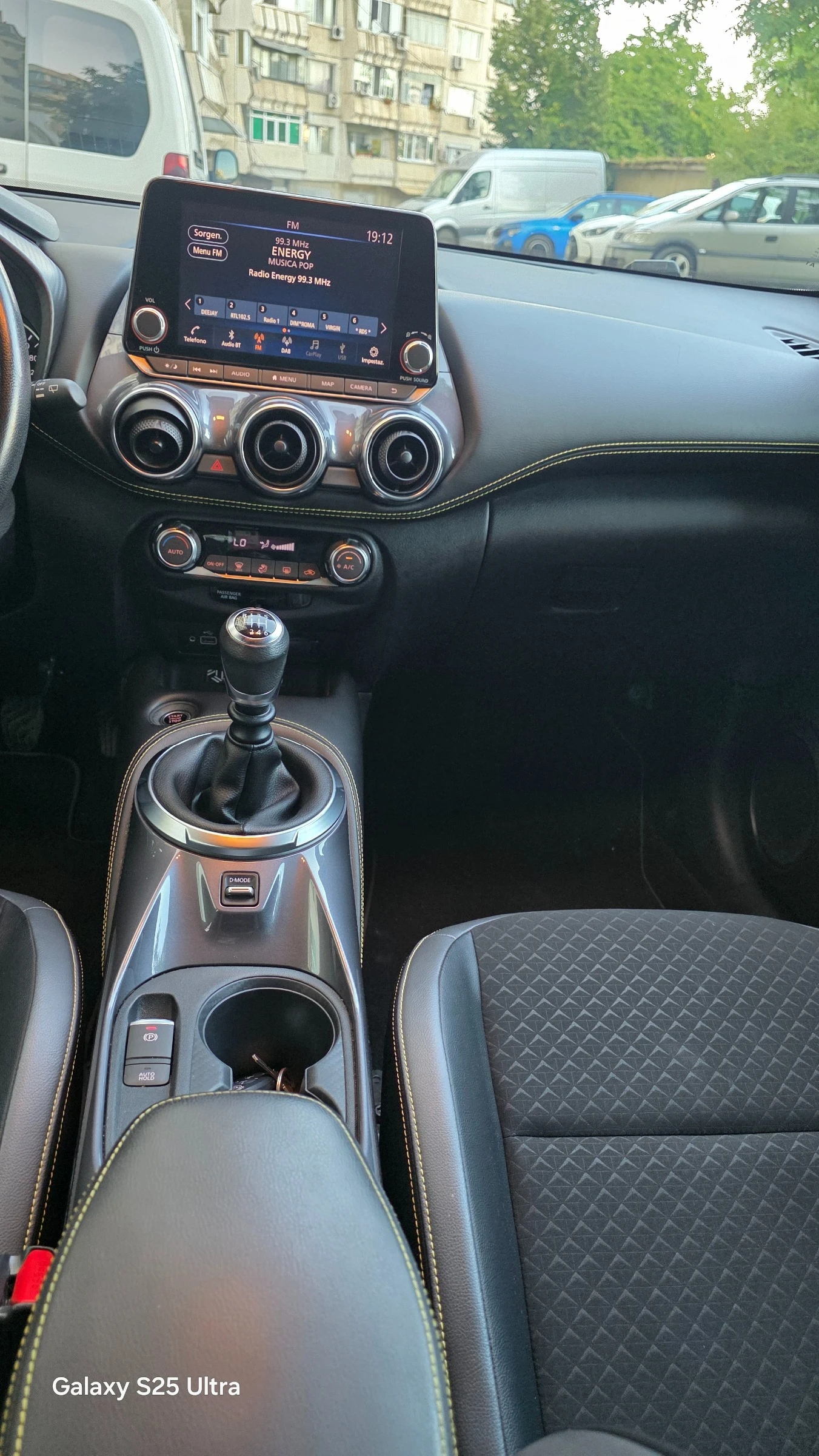 Nissan Juke 1000, снимка 9 - Автомобили и джипове - 55467756