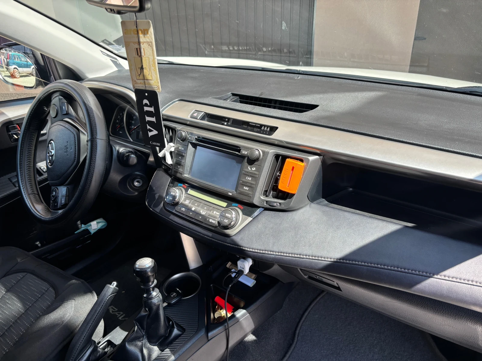 Toyota Rav4 2.2, снимка 2 - Автомобили и джипове - 55671987