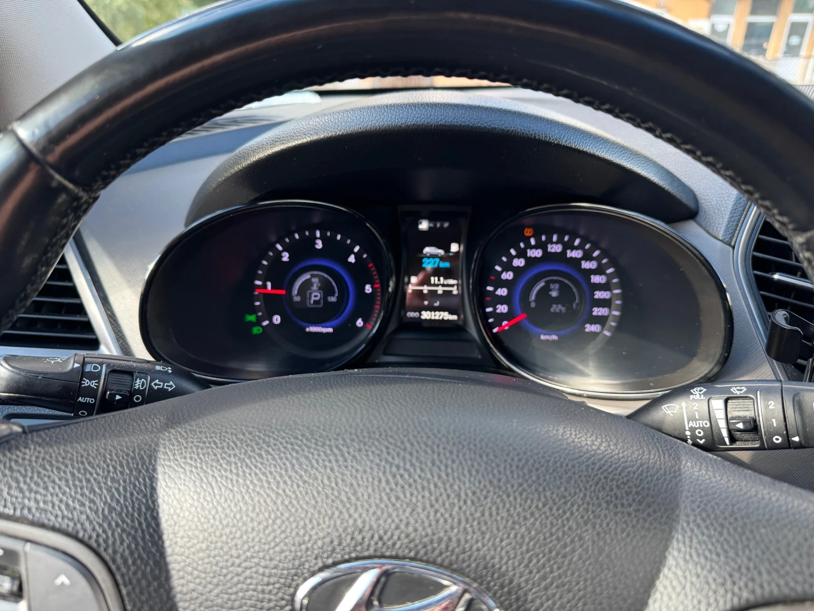 Hyundai Santa fe 2.2 CRDI, снимка 9 - Автомобили и джипове - 56446358